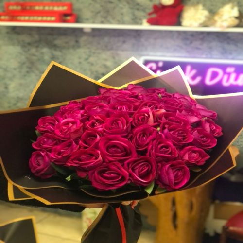 41 li Islak Mor Gül Buketi